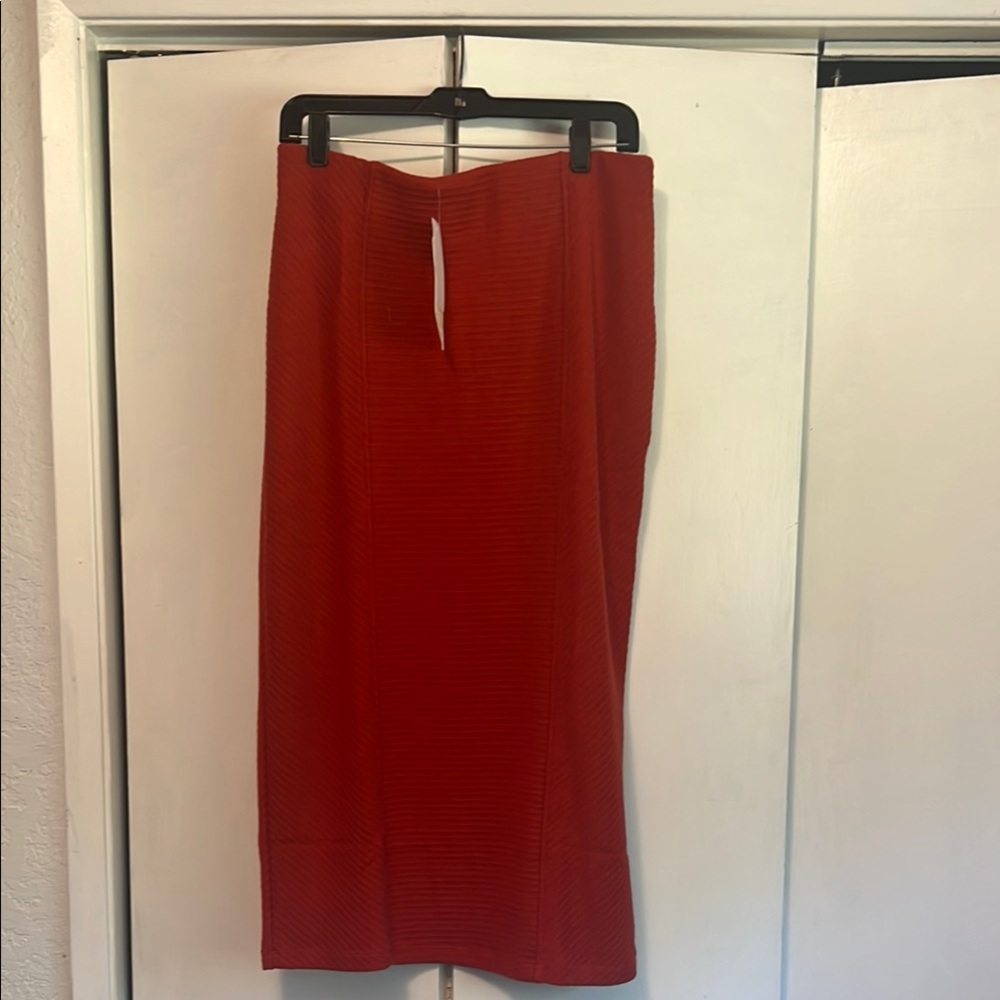 Elegant Knit Rust Women's Skirt NWT Large